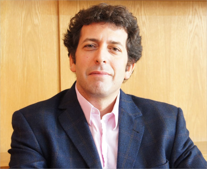 Vinciguerra, Diego M. Vinciguerra, Diego M.